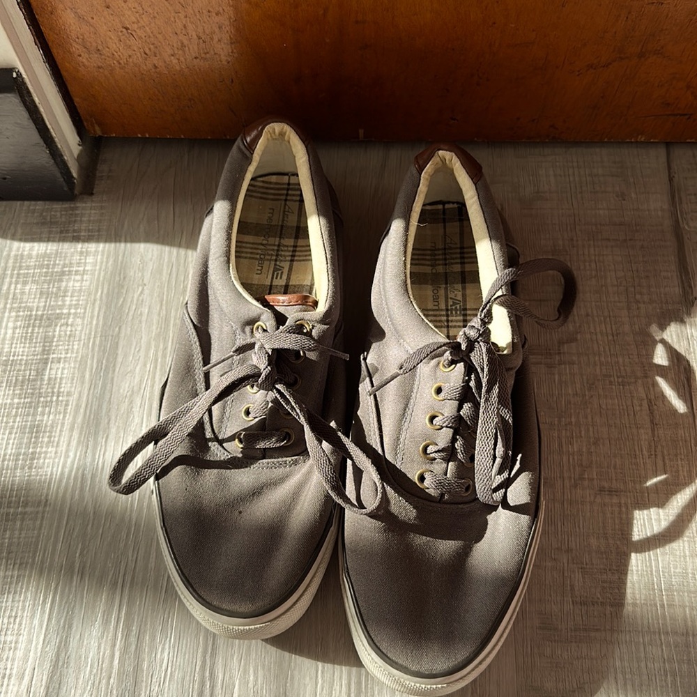 American Eagle Mens shoes
